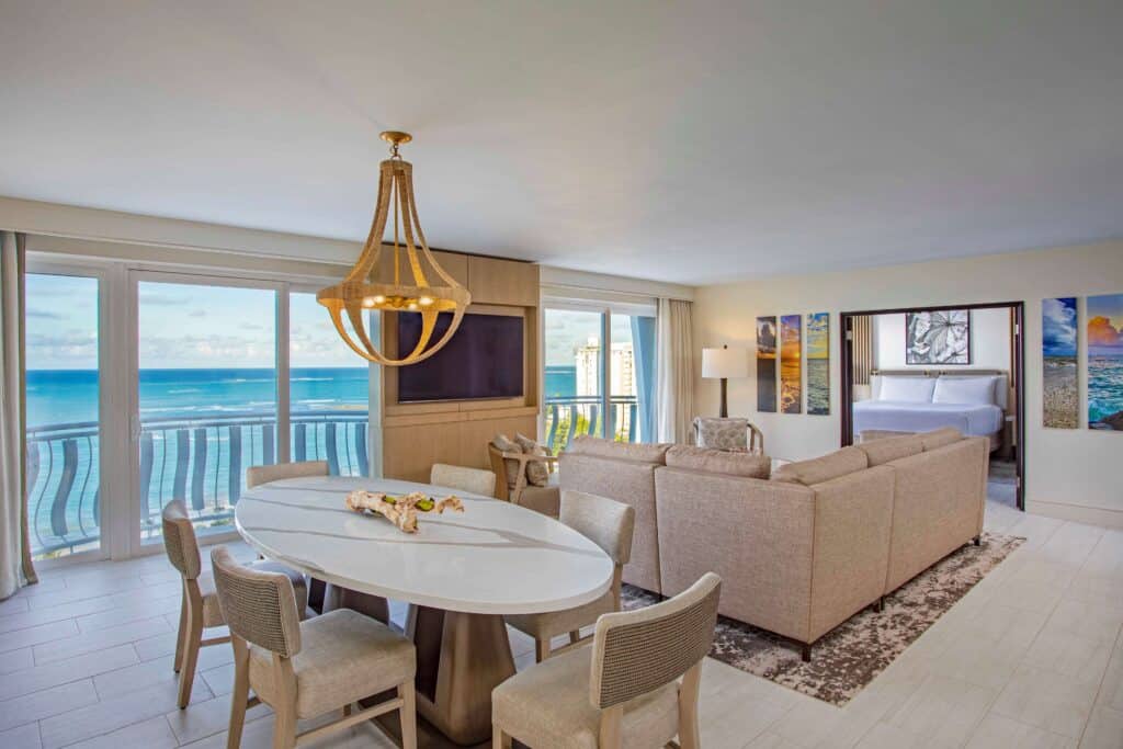 image-Presidential-Suite-King-Ocean-View-1